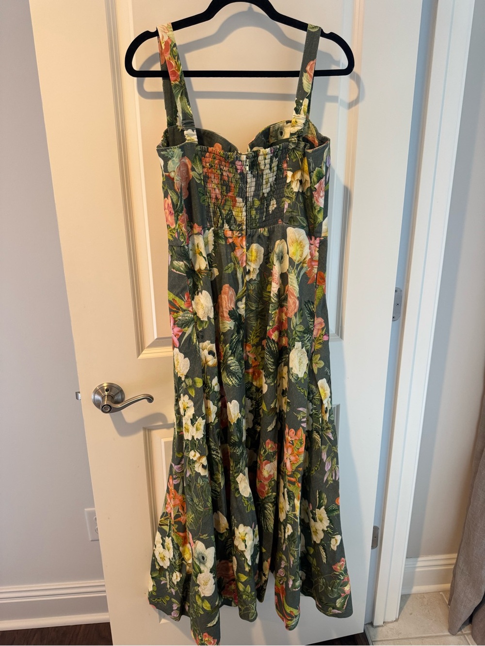 Cara Cara Calypso Olive Kingston Floral Linen Maxi Dress | Size 12 - Picture 7 of 8